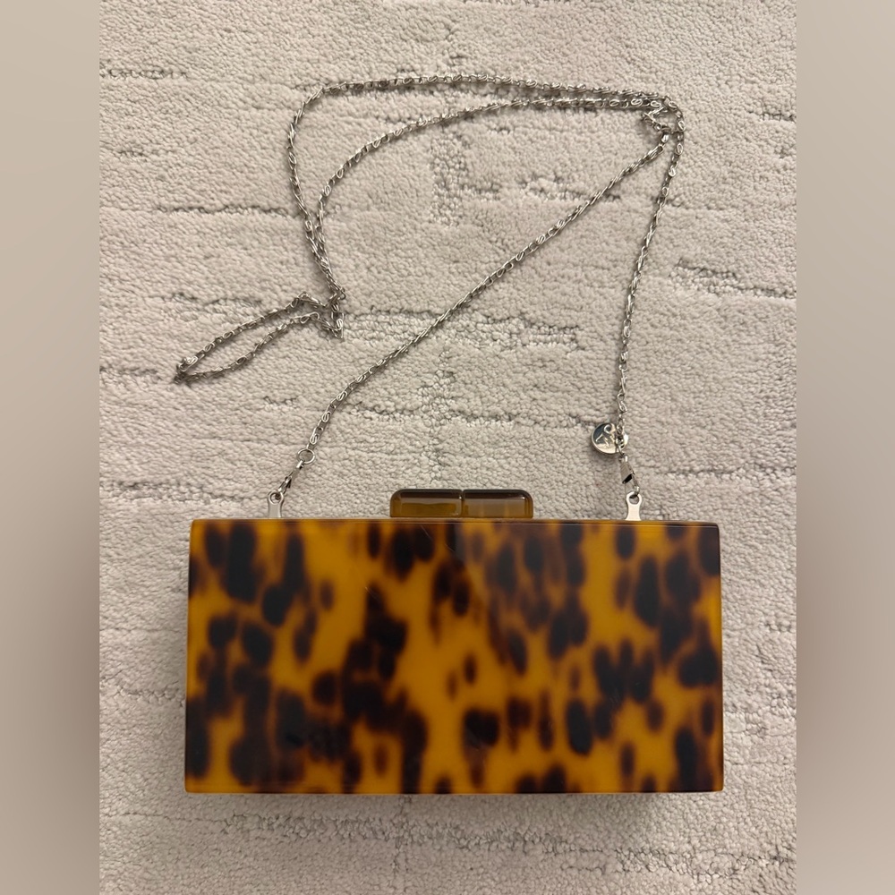 Tortoiseshell Pattern Acrylic Clutch - Women Bags - Picture 3 of 4